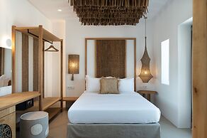 Kosmitis Suites & Villas