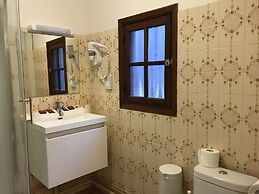 Hotel Raymond VII