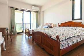 Longman Villa
