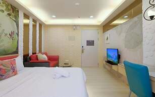 85 Asia Hotel