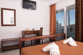 Demi Studios