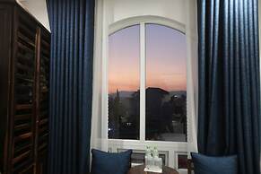 Bazan Dalat Hotel