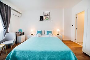 The Harmony Rooms Split