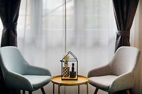 The Harmony Rooms Split