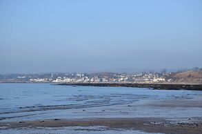 Seascape Largo