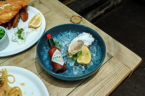 Oyster Inn