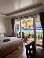 Phuong Binh House
