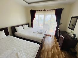 Phuong Binh House