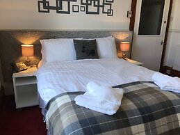 Comrie Hotel