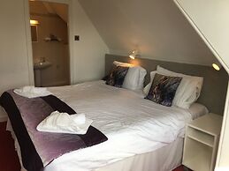 Comrie Hotel
