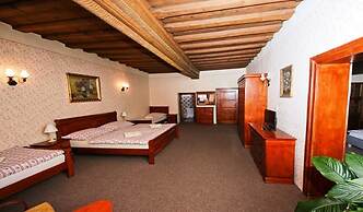 Mini Hotel Abraka