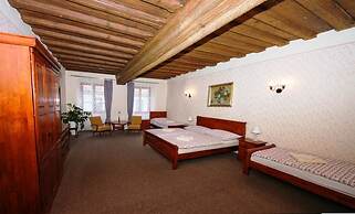 Mini Hotel Abraka