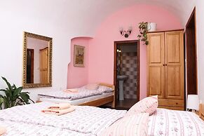 Mini Hotel Abraka