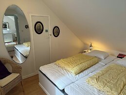 Stenrosgården logi