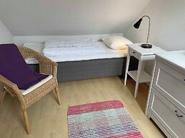 Stenrosgården logi