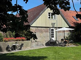 Stenrosgården logi