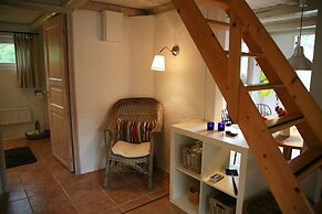 Stenrosgården logi