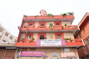 Hotel Sweet Dream