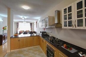 Fenesi Gardens Apartments