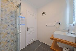 Larimar Suite Hotel