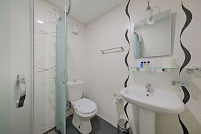 Larimar Suite Hotel