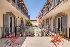 Aurelia Vatican Suites