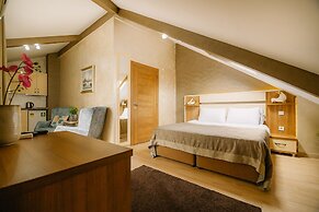 Kavalali Suites