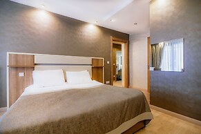 Kavalali Suites