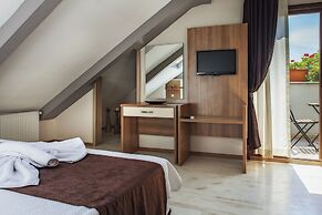 Kavalali Suites