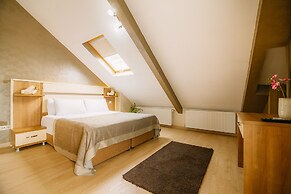 Kavalali Suites