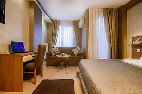 Kavalali Suites
