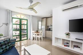 Billy's Puerto de Mogán Apartments by LIVVO