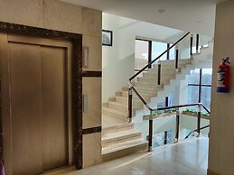 Hotel Maple Grand