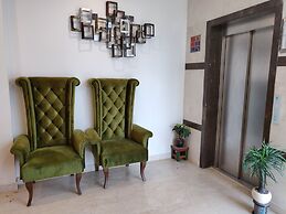Hotel Maple Grand