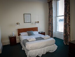 Royal Lion Hotel
