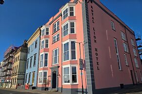 Royal Lion Hotel