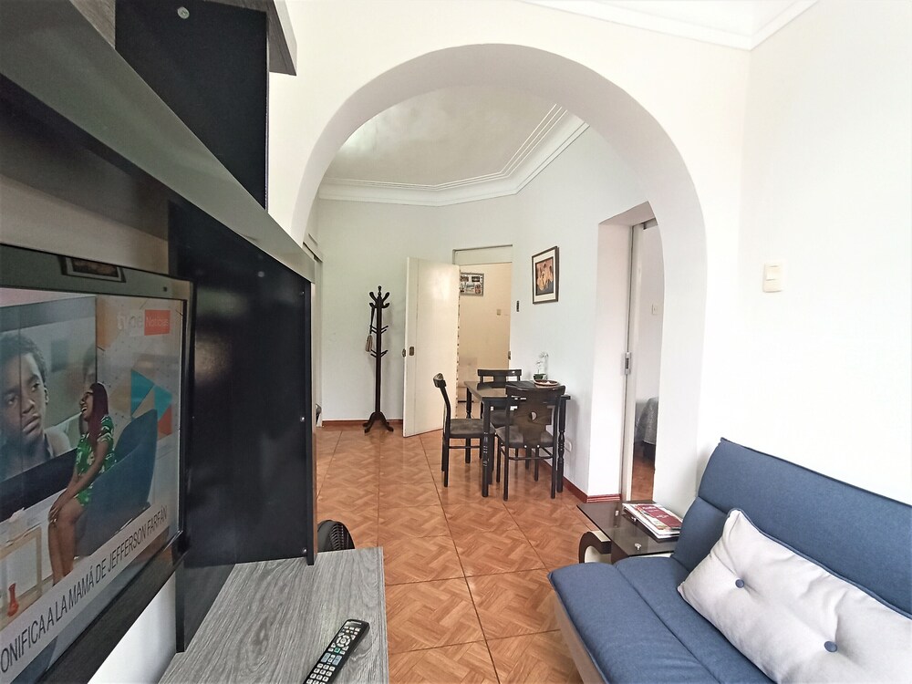 Eral Apartments Parque 1