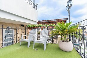 Hotel Boutique Adaz