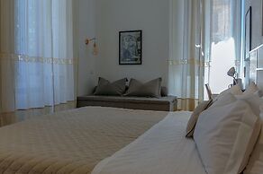Roma Vespahouse