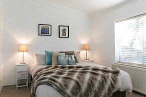 Feathertop Alpine Lodge