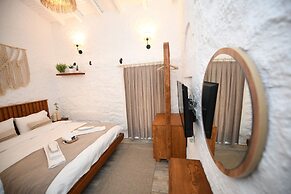 MAHZEN ALACATI BUTIK OTEL