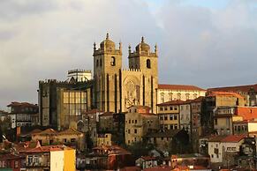 Porta 33 Porto Suite