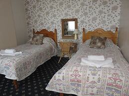 Glencoe Hotel