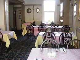 Glencoe Hotel