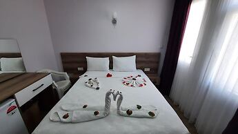 Mut Hotel