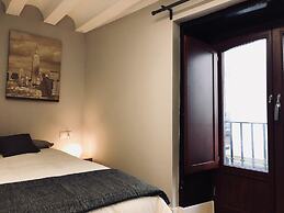 Apodaca Rooms