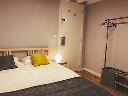 Apodaca Rooms