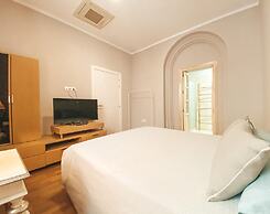 Apodaca Rooms