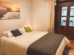Apodaca Rooms