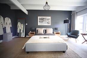 Plattekloof Views - Adults Only